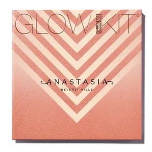 Anastasia Beverly Hills glow kit